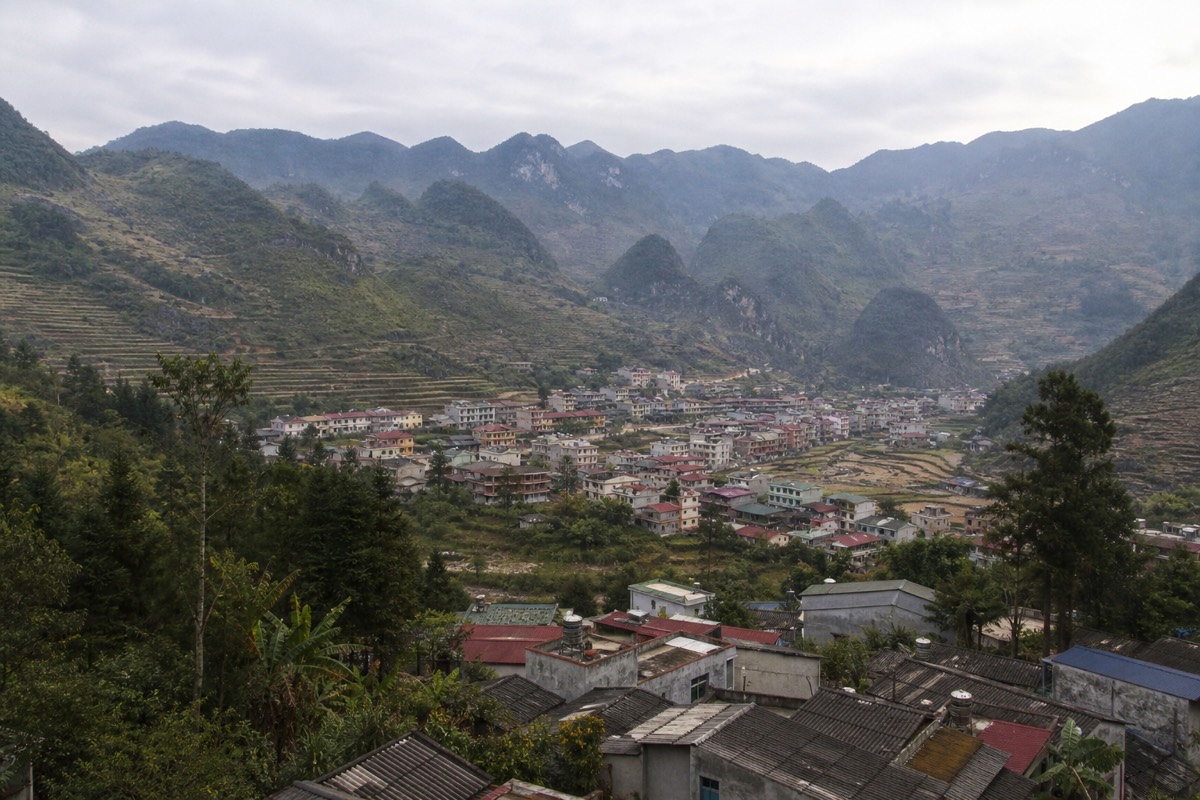 Meo Vac, the small town at the loop's far end